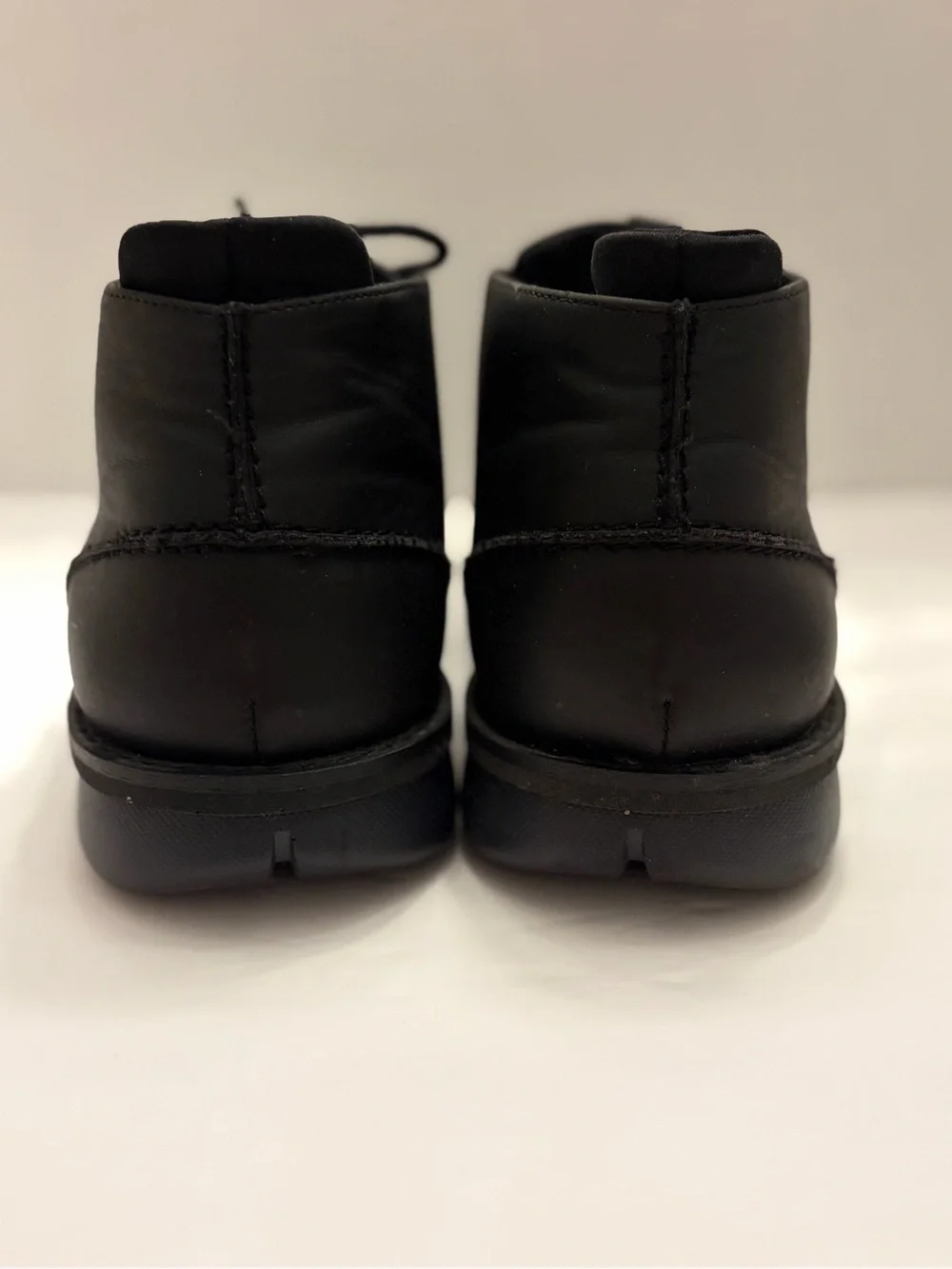Kenneth Cole Reaction Men's Size 10 Black Leather London Chukka Boots